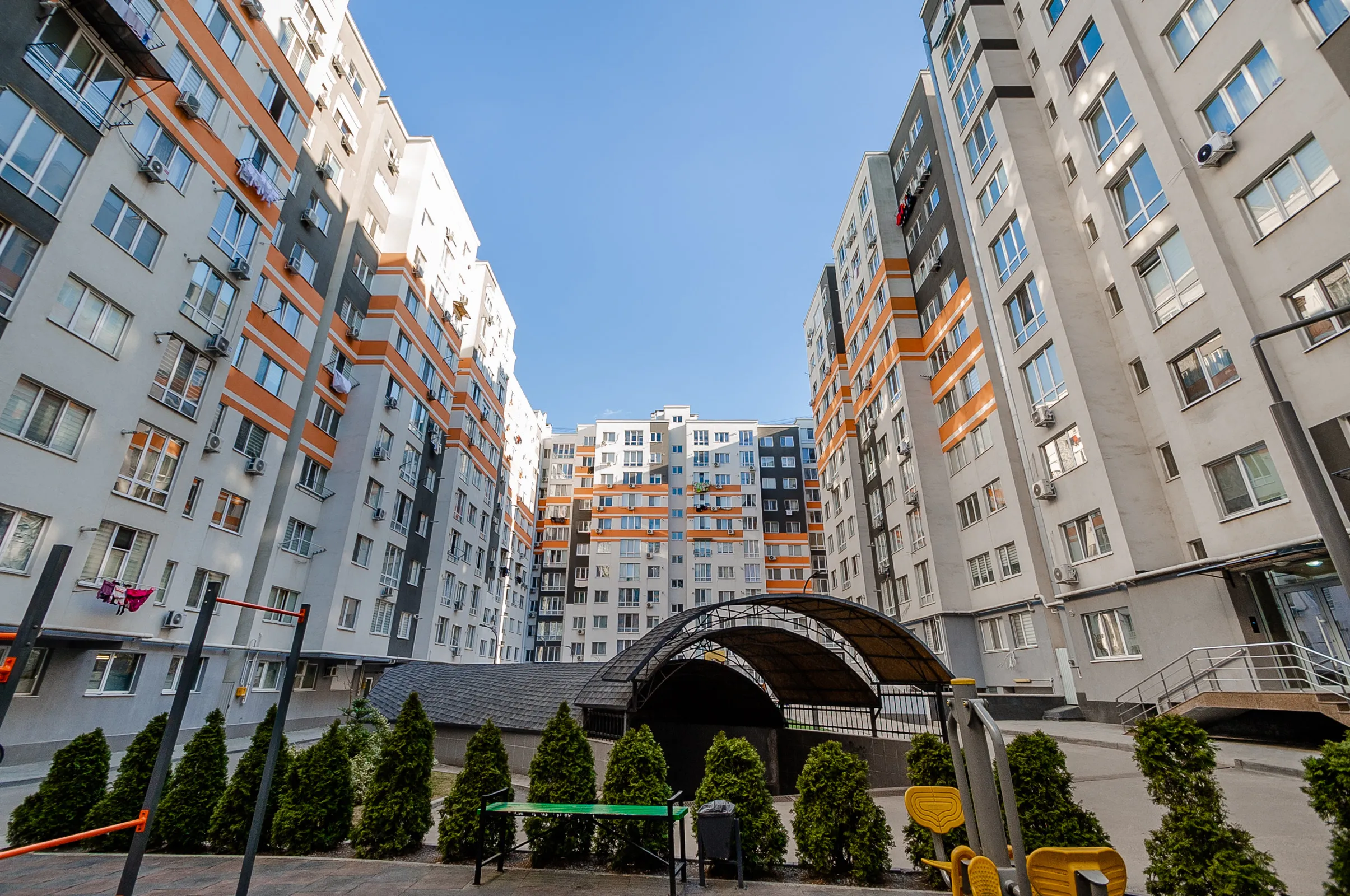 Chișinău Telecentru str. Sprîncenoaia 11