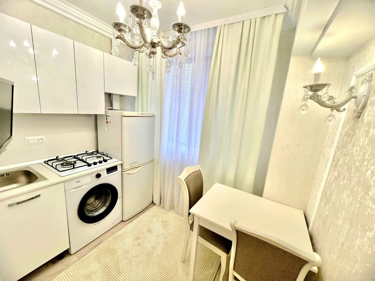 Chișinău Buiucani str. Alexandru Marinescu 5