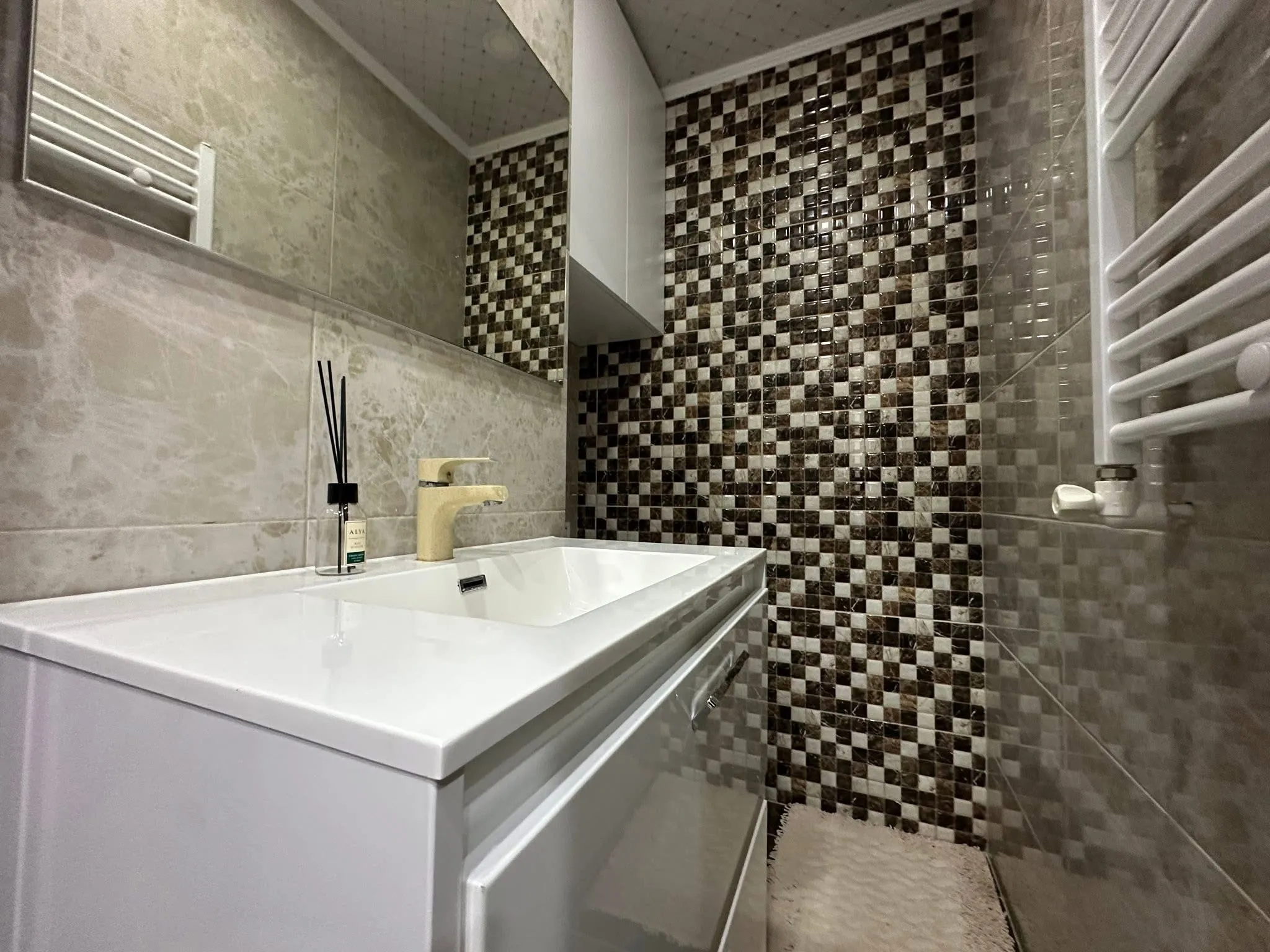 Chișinău Centru str. Nicolae Testemițanu 8