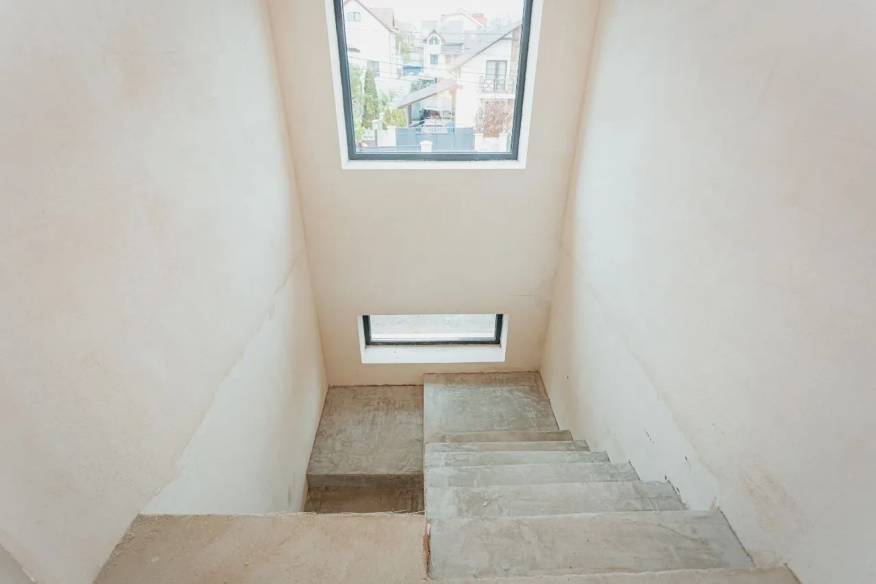 Chișinău Codru str. Potîrnichii  16