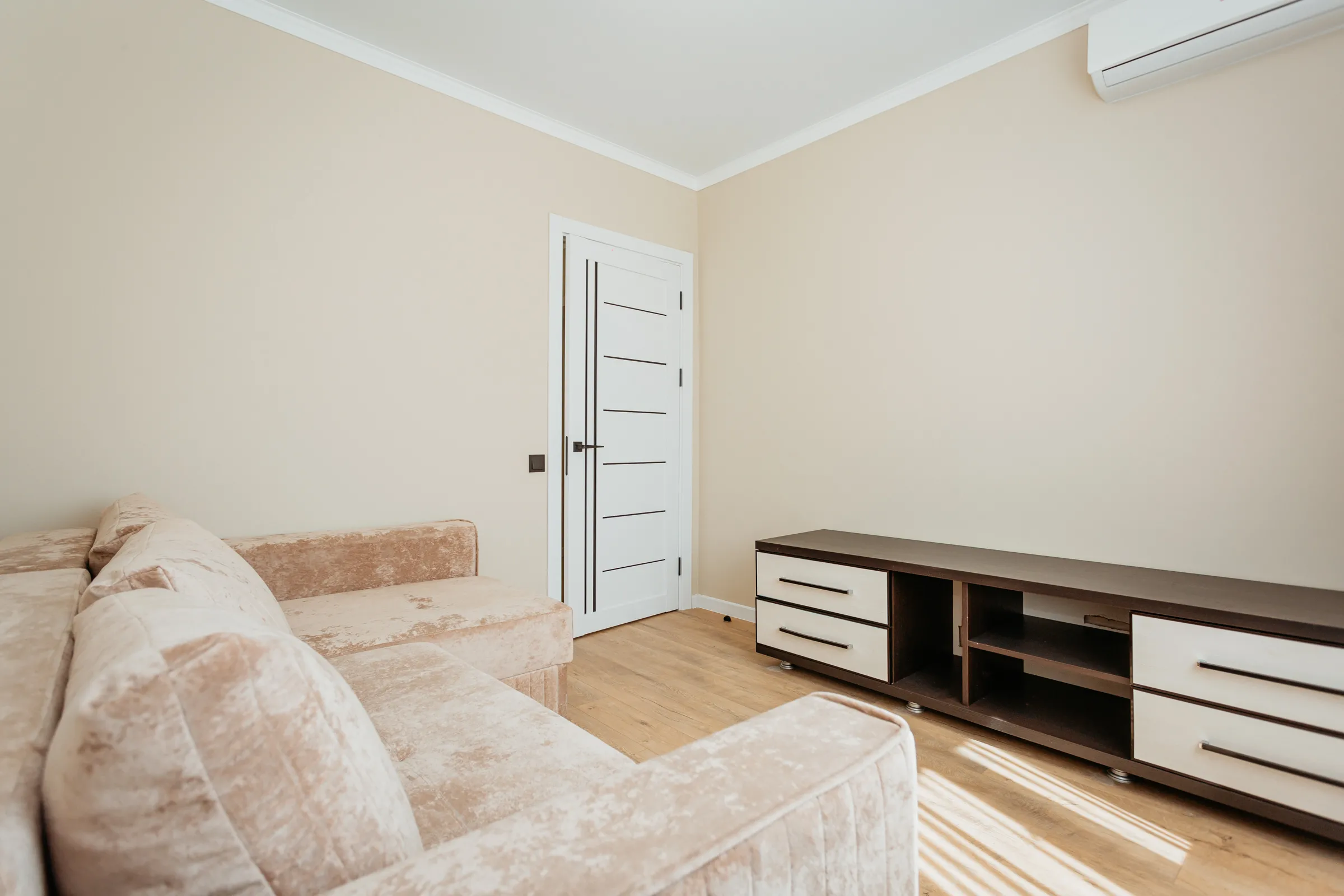 Chișinău Botanica bd. Traian 4