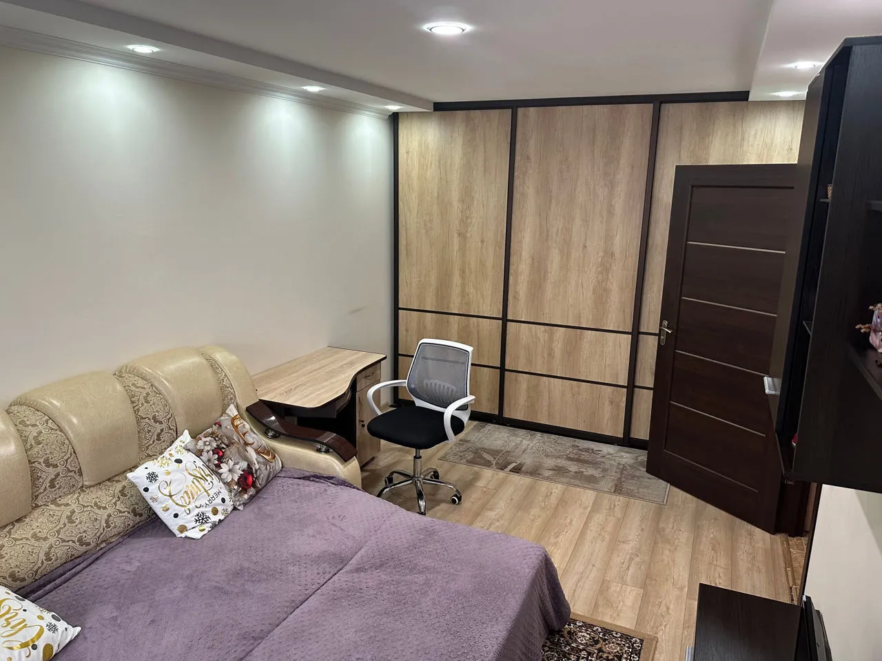 Chișinău Codru str. Costiujeni 3