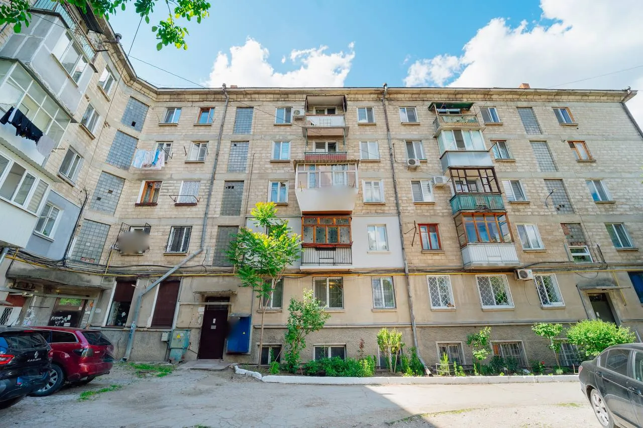 Chișinău Centru bd. Iuri Gagarin  11