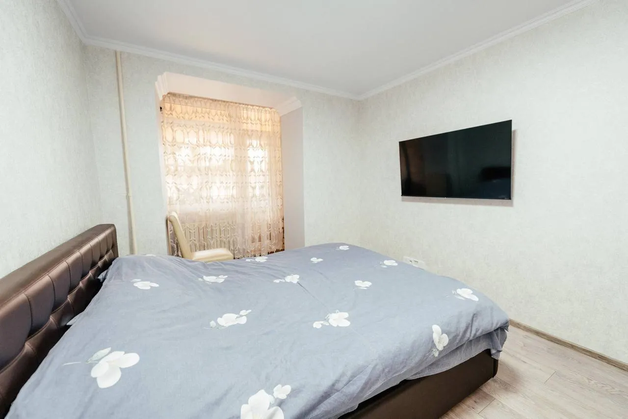 Chișinău Buiucani str. Ion Creangă 6