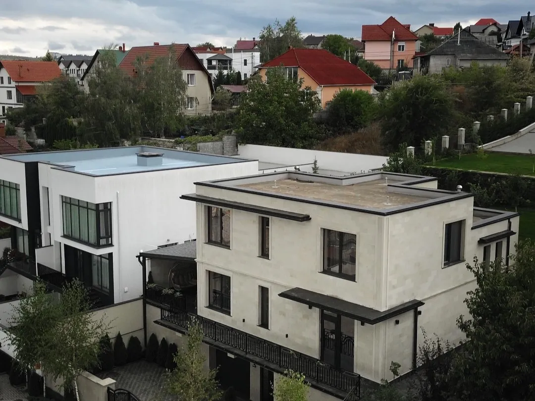 Chișinău Durlești str-la 1 Calea Unirii 27