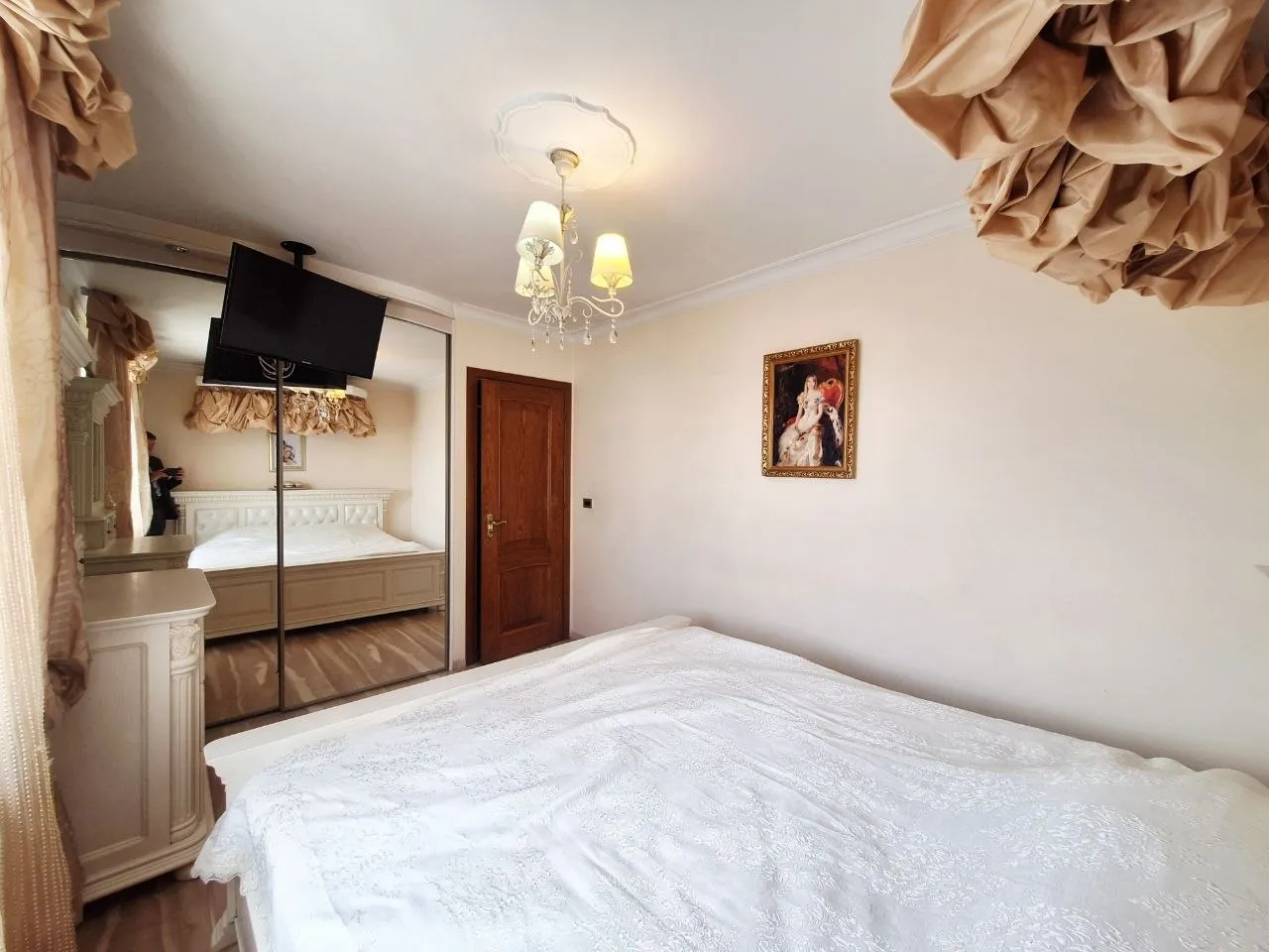 Chișinău str. Cetatea Albă 4