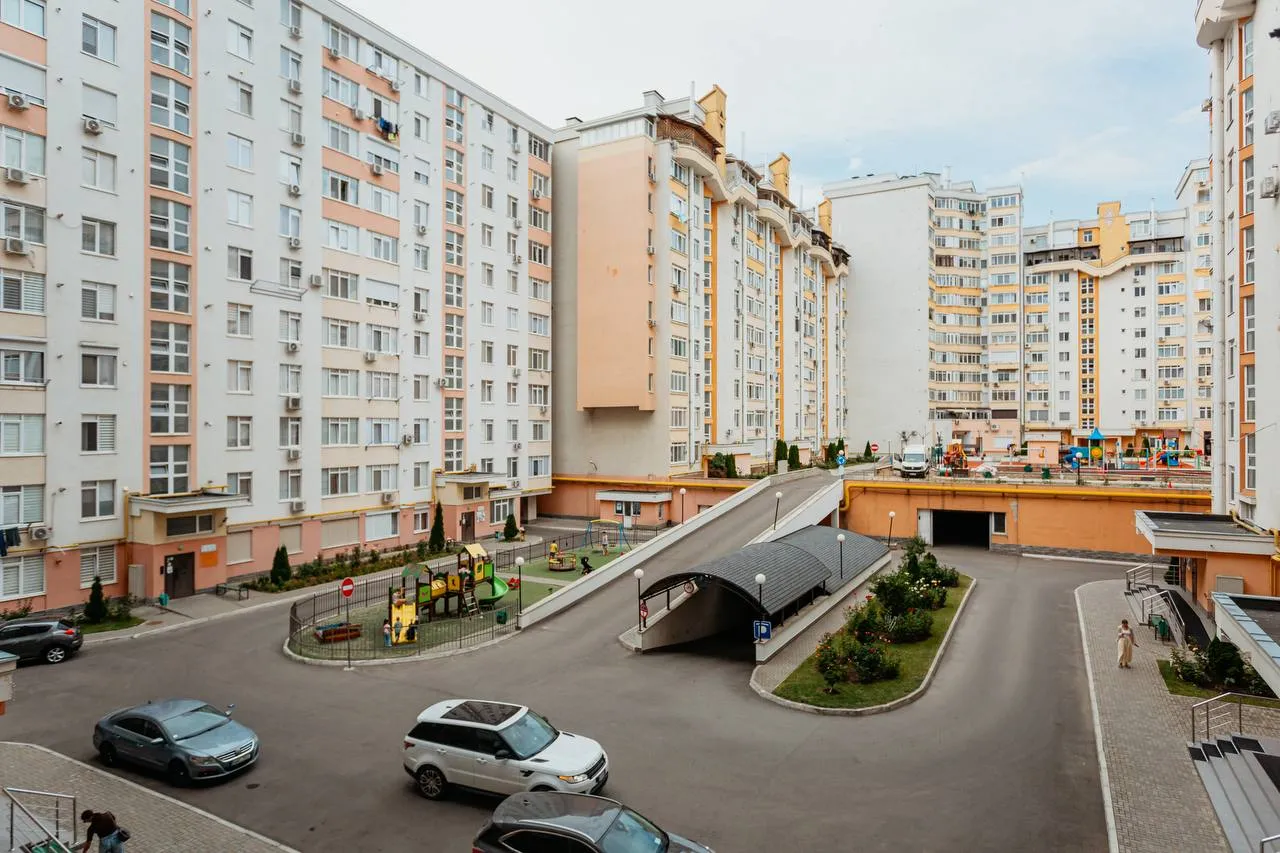 Chișinău Buiucani str. Alba Iulia 9