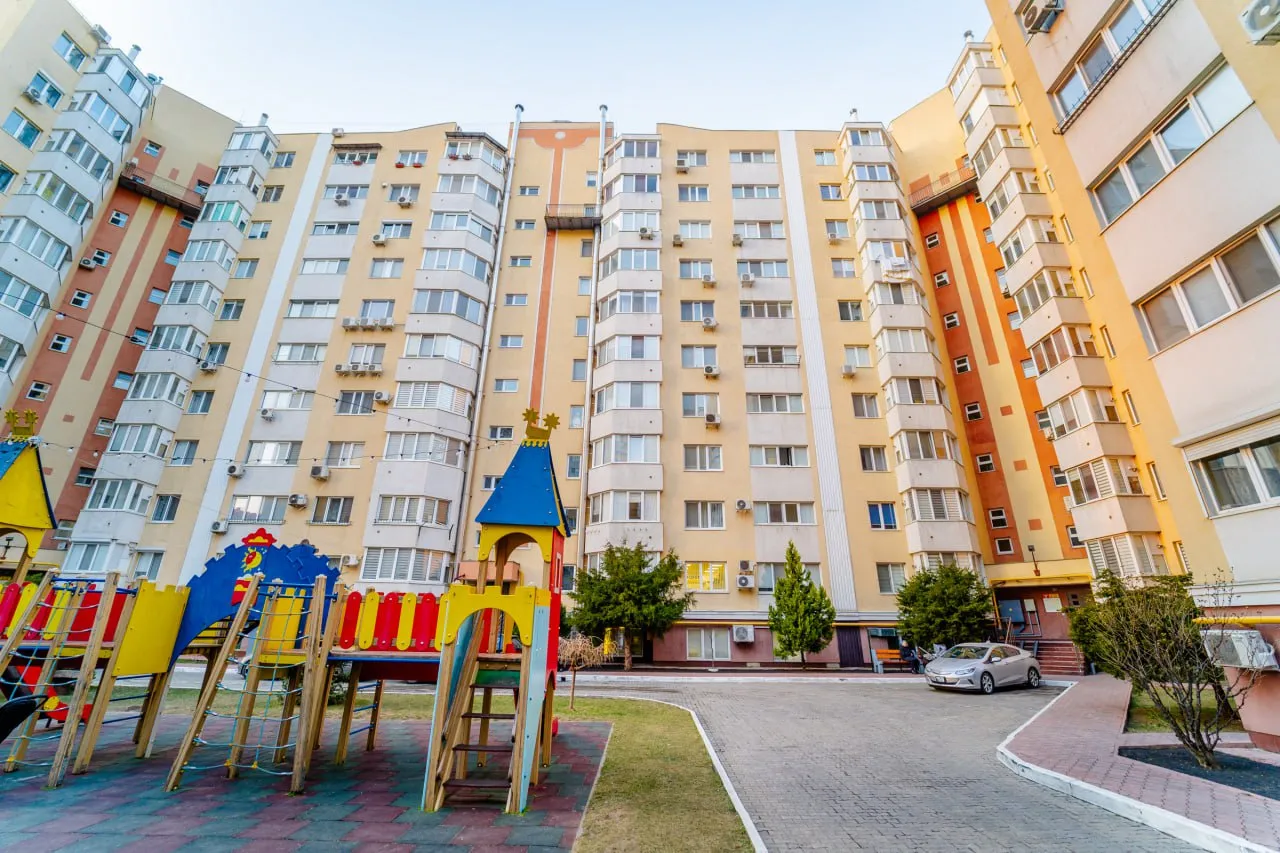 Chișinău Rîșcani str. Bogdan Voievod 25