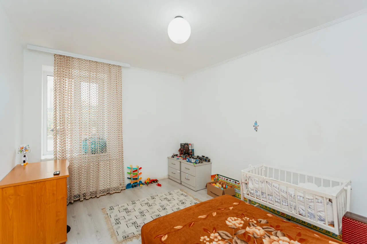 Ialoveni Periferie Î.P. „Livada de Vis” 7