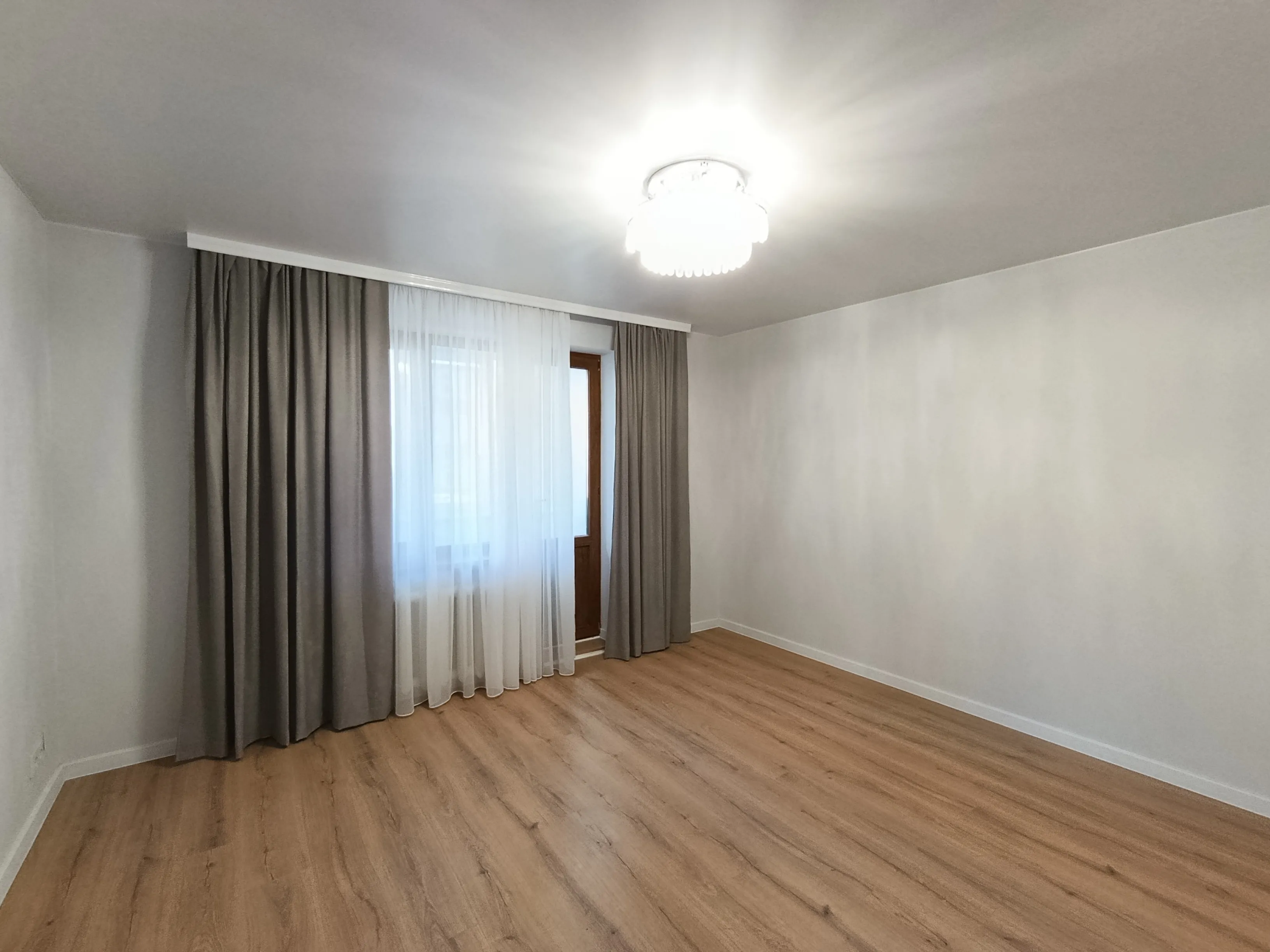 Chișinău Botanica bd. Dacia 5