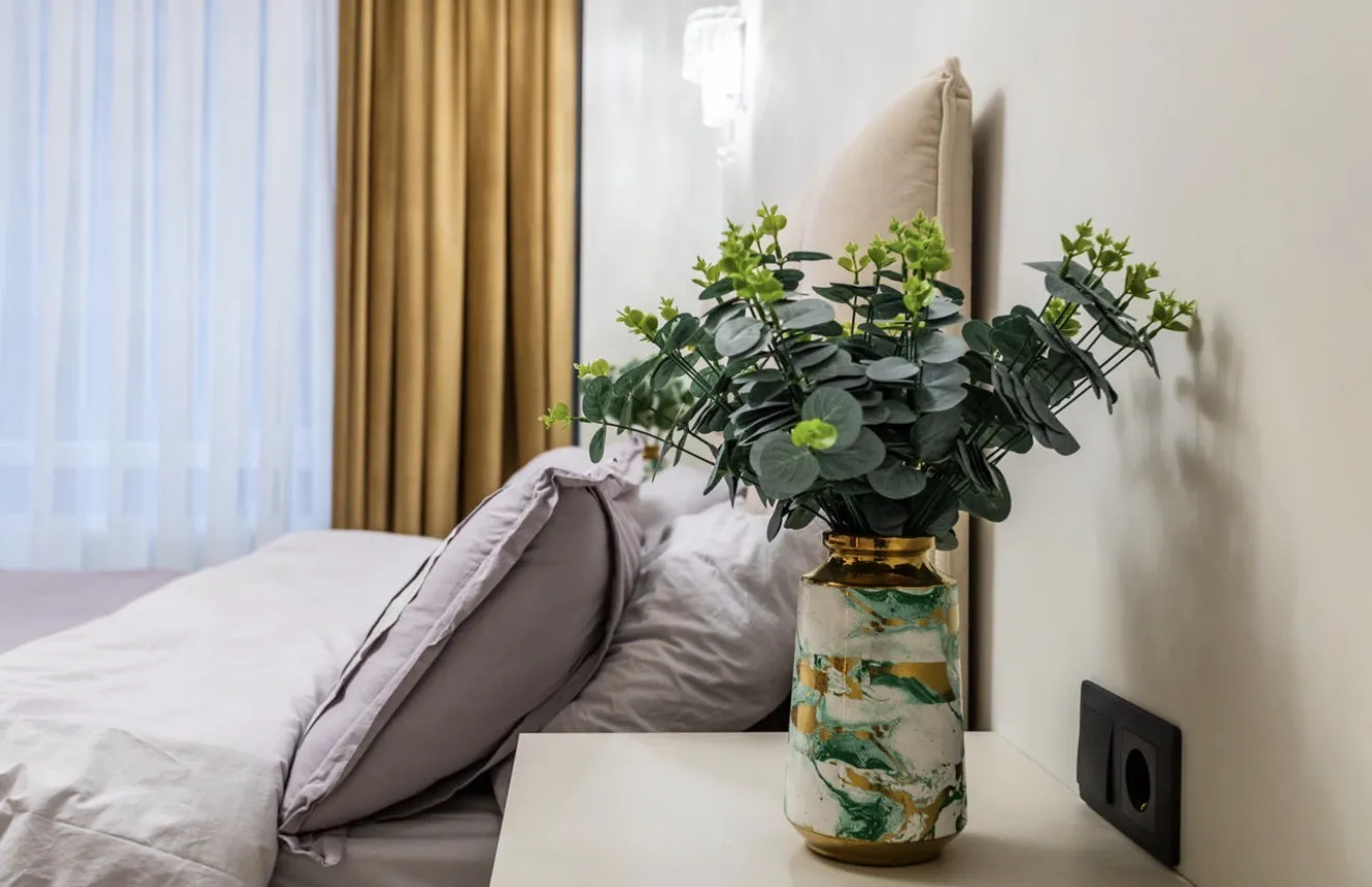 Str. Calea Iesilor 6 C  7