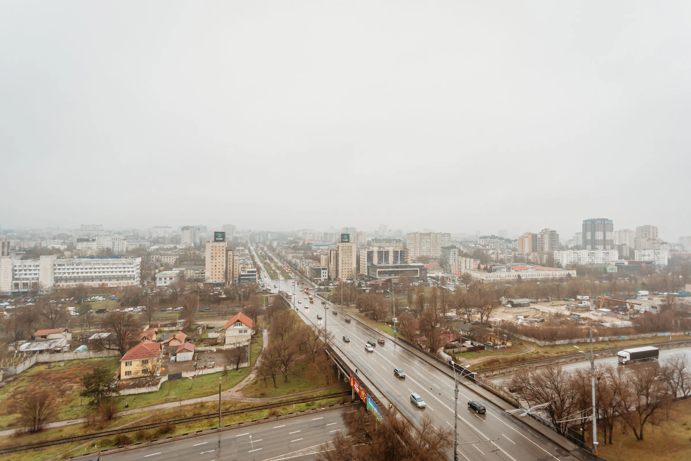 Chișinău Centru bd. Renașterii Naționale 12