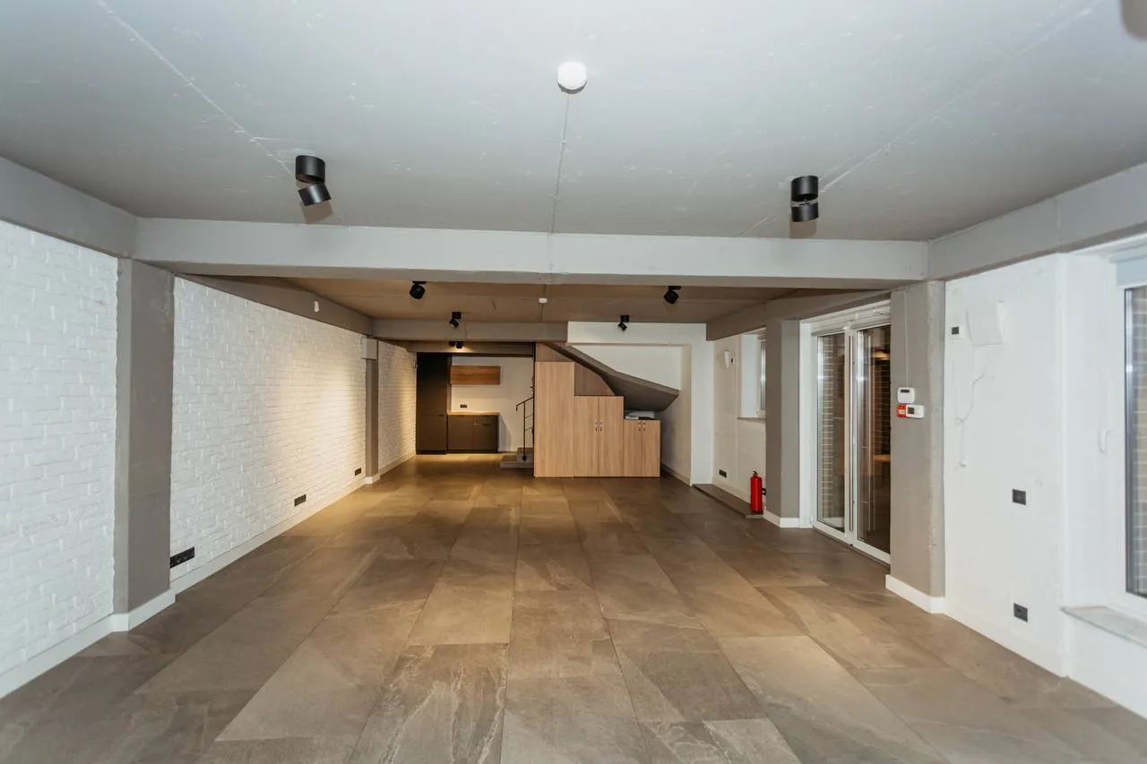 Chișinău Centru str. Vlaicu Pârcălab 5