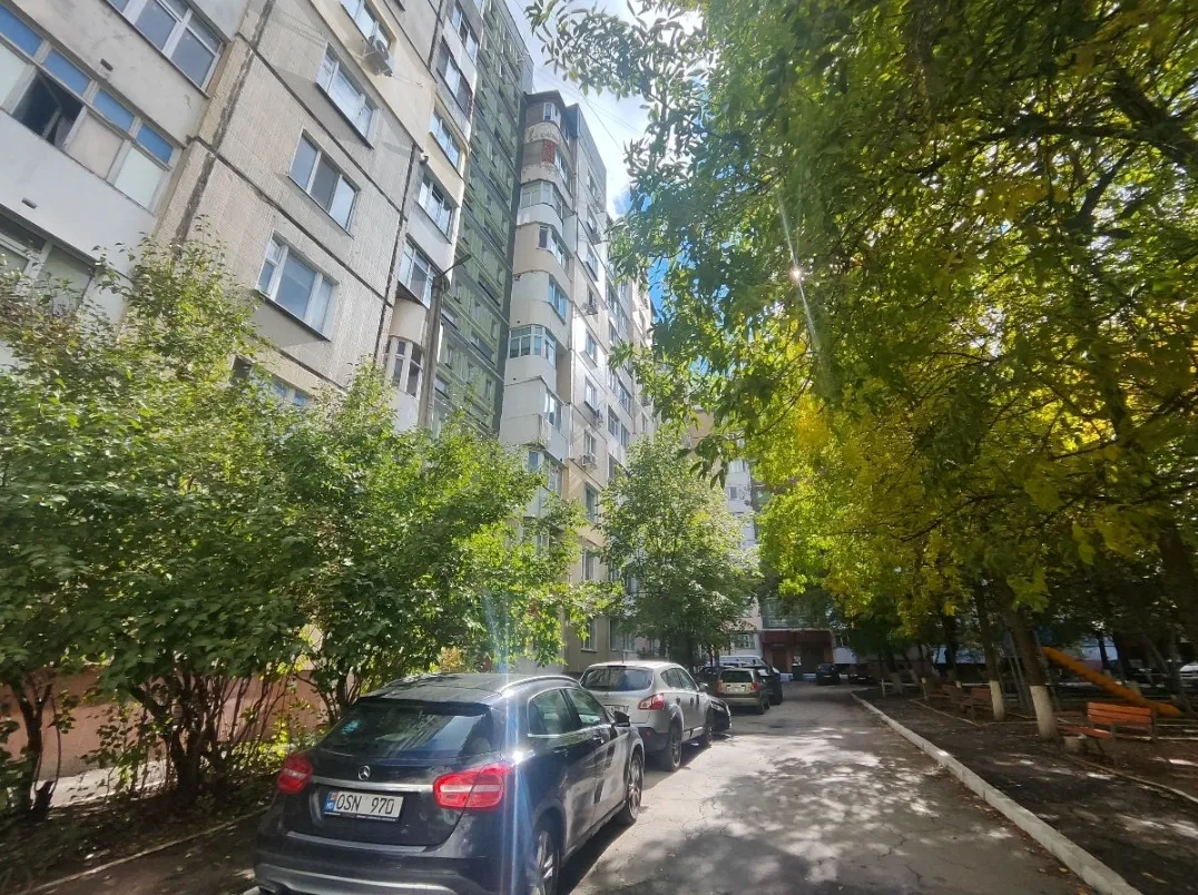 Chișinău Ciocana bd. Mircea cel Bătrân 9